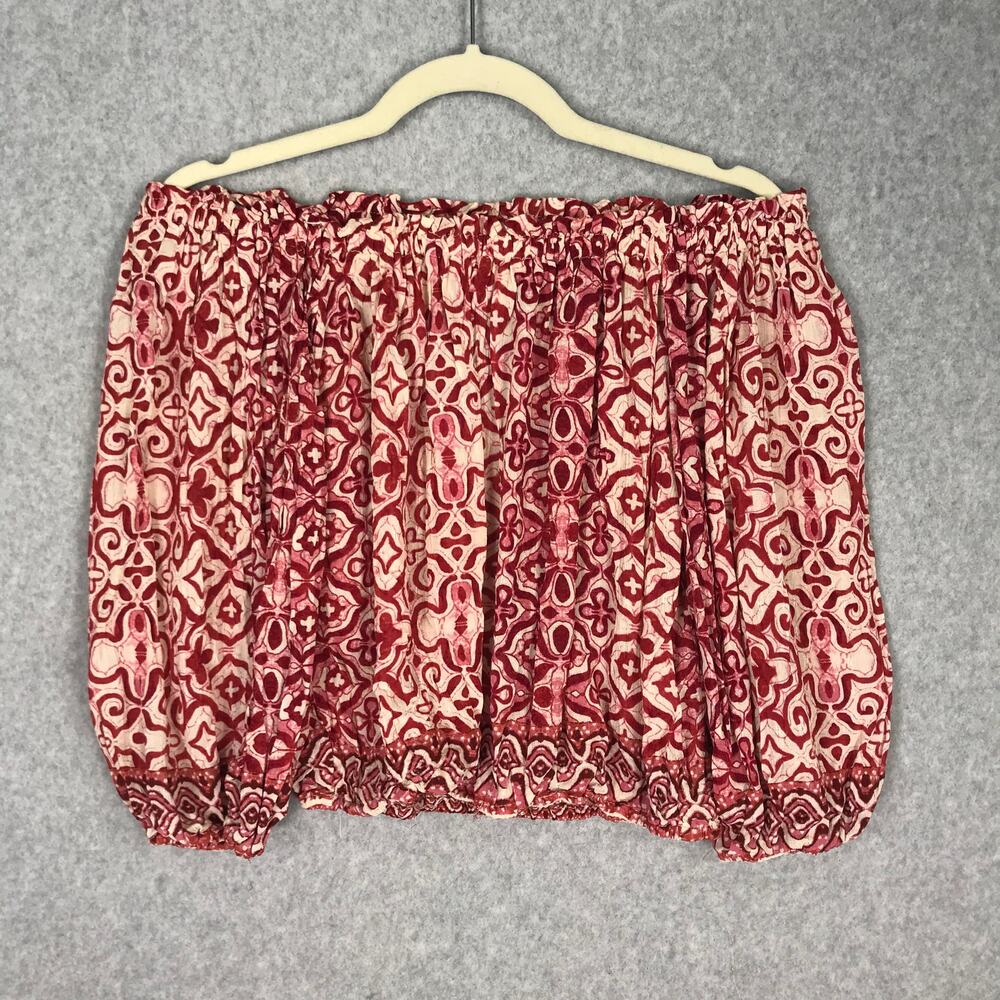 Nicole Miller Red Patterned Crop Top